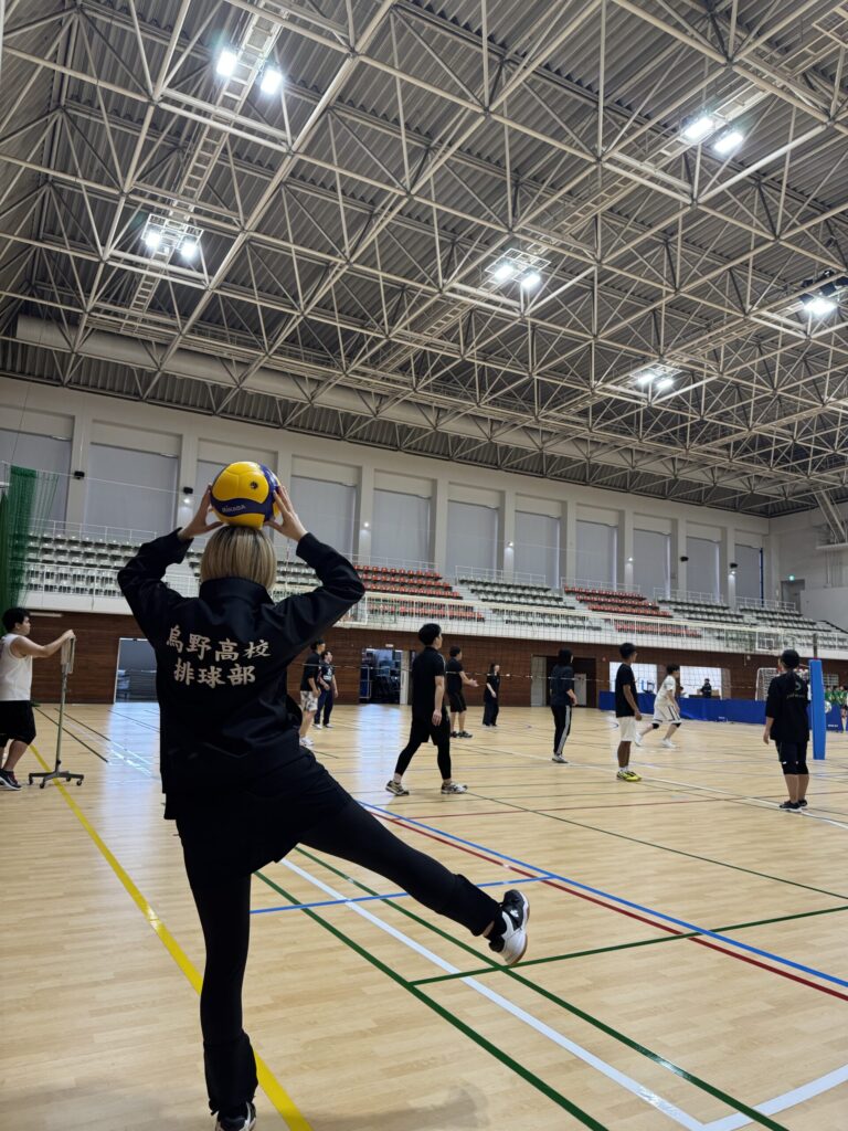 【経験問わず】涼しくなってきたのでバレーやりませんか？🙌