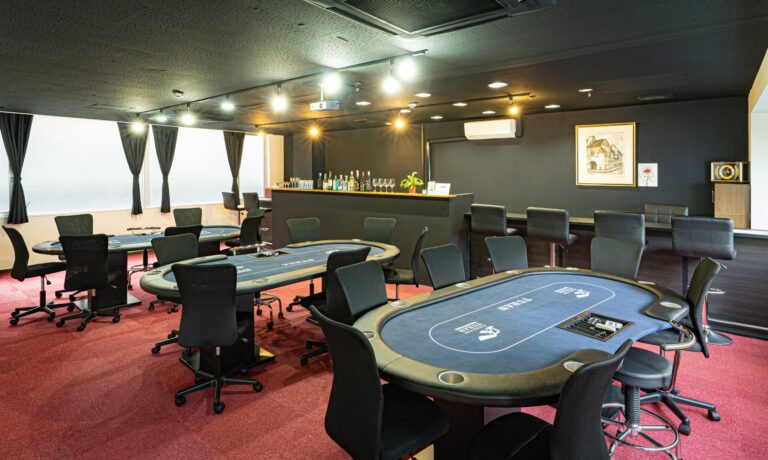 11/17(月)18:00～23:30　水道橋poker bar TURANでポーカーを楽しもう！